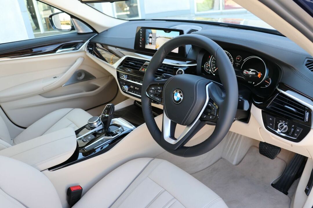 ヨーロッパのビジネスマンの憧れ<br />BMW5シリーズは夢のカンパニーカー