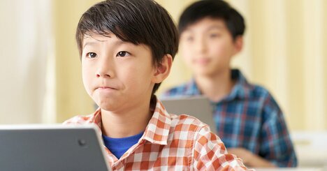 「早生まれの子」の才能を潰す親が無意識に繰り返す「最悪の褒め方」