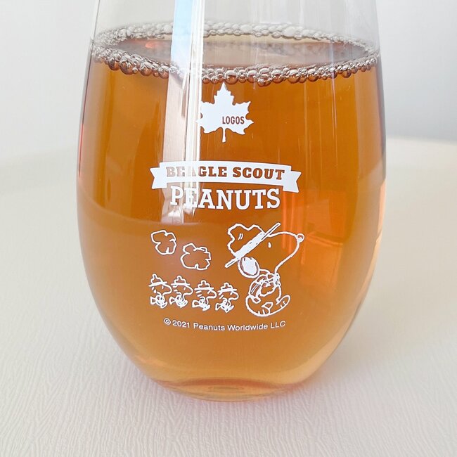 ニトリ×ロゴスの「ぐにゃっと曲がるグラス」が買って大正解!スヌーピーのデザインが可愛いし、落としても割れにくいところがお気に入り!