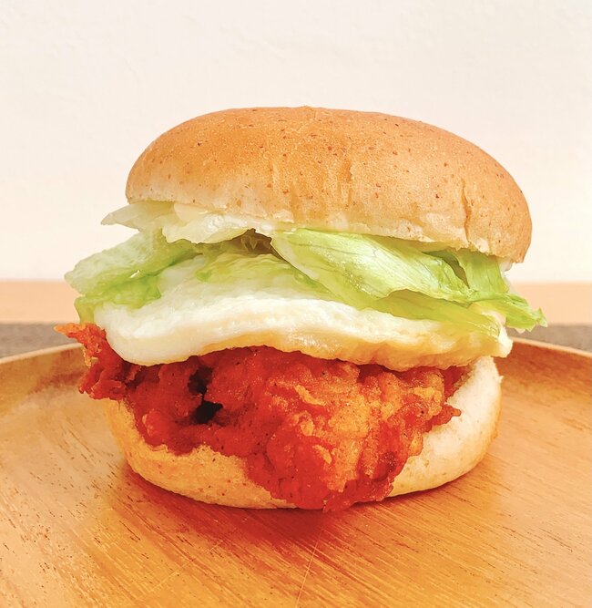 「まじで美味すぎ」「腹一杯」ケンタッキーの“よくばりすぎるセット”味もボリュームも大満足!「ボリューミィーでうまうま」《実食レビュー》