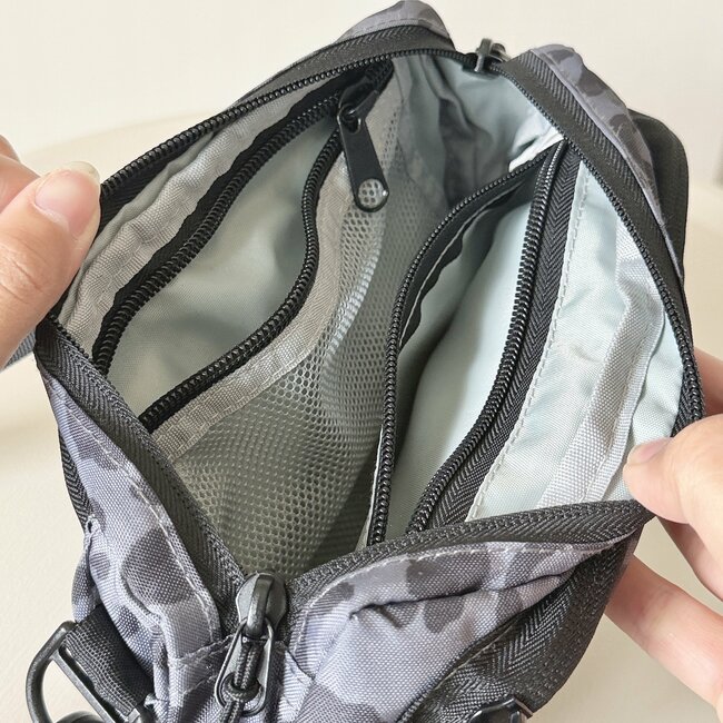 【グローバルワーク】お出かけのたびに使っています！2990円の「ポケットたくさんバッグ」想像以上に収納できてビックリ…！《購入レビュー》