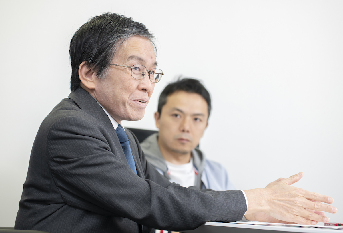 アドラー心理学の入門書『嫌われる勇気』『幸せになる勇気』の著者・岸見一郎、古賀史健