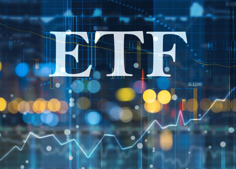 株式に投資するETF4本で、積極運用のポートフォリオをつくる