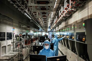 EU、半導体生産拡大に向け法案　5.7兆円規模