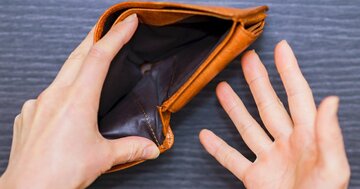 年収が低い会社ランキング2021、2位は水産・農林業、1位はどんな企業？