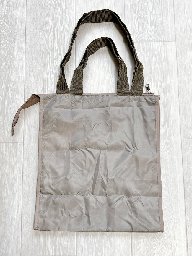 「イロチで購入しました」「必ず持ち歩いています」3COINSの“大容量エコバッグ”まとめ買いで大助かりなんです！「こういうのを待ってました！」