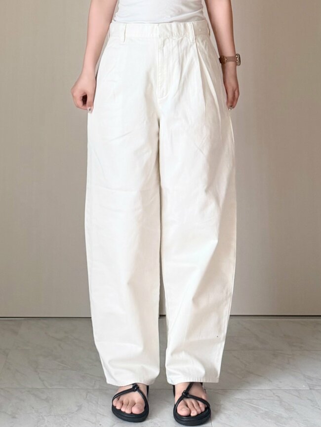 「通年はきたいです!」「体型カバーも◎」ユニクロの“着回しワイドパンツ”きれいめにもカジュアルにも使えて万能です!「春から夏にかけての必須アイテム」