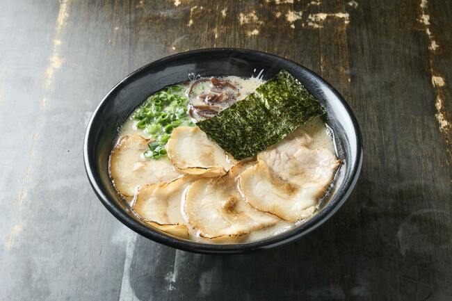 北九州は「鉄鍋ぎょうざ」「焼きうどん・カレー」の発祥地、そして知られざる海鮮天国だった！