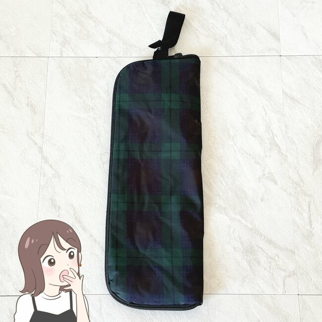 「買って良かった」「本当に便利」無印良品の“感動アイテム”で傘ビショビショ問題が解決した！「電車内でも周囲に迷惑をかけず持ち運べます」《購入レビュー》
