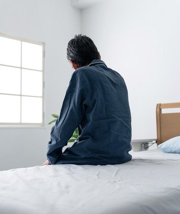 「中高年歓迎」はウソ？求人のウラ側と採用企業の「エグすぎる本音」とは
