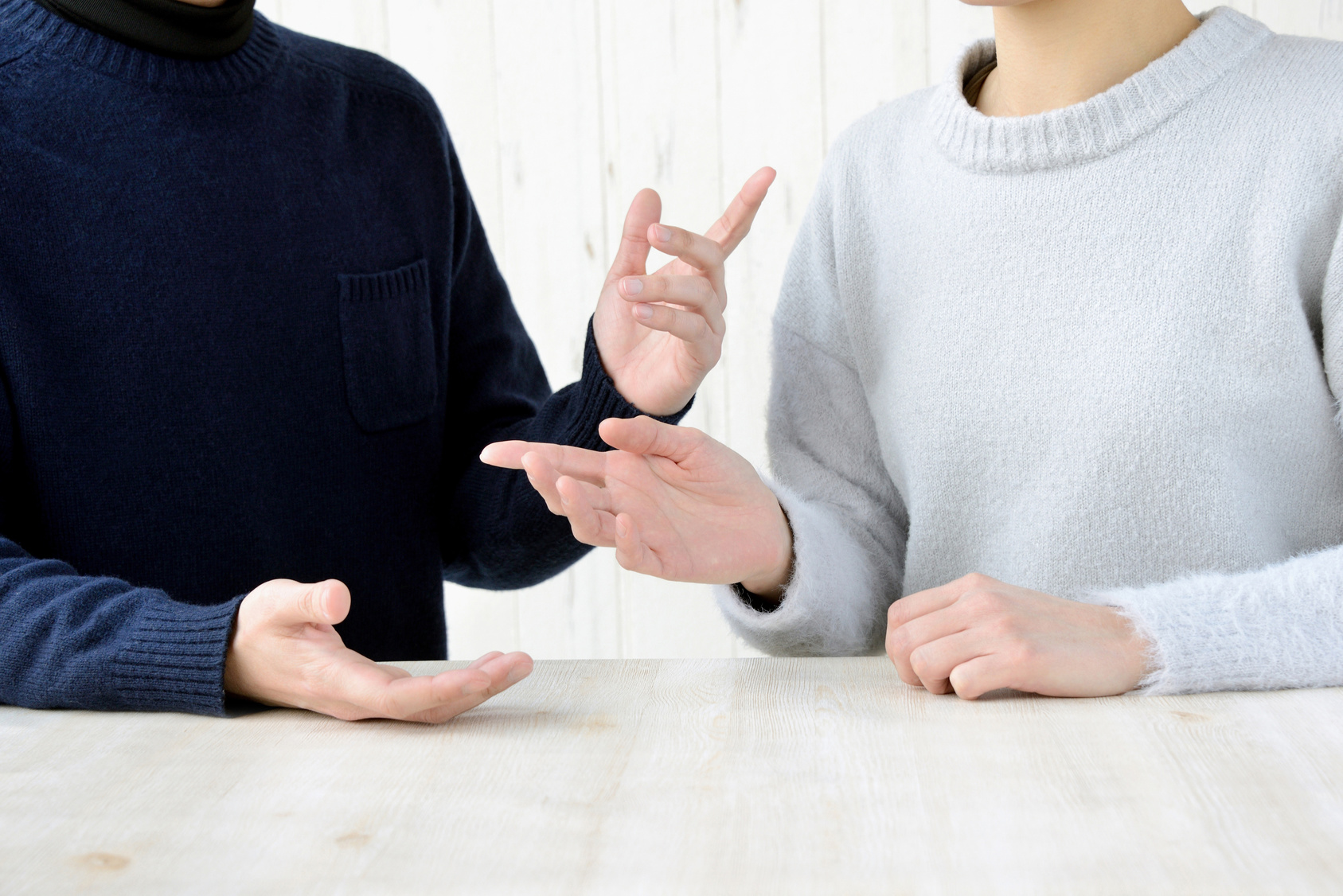 「深夜0時すぎの帰宅」は 1時間ごとに1万円の罰金で 夫婦円満!
