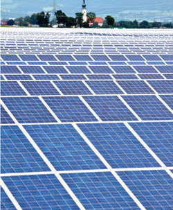 日の丸太陽電池の“優等生”<br />パナソニックが投資凍結へ