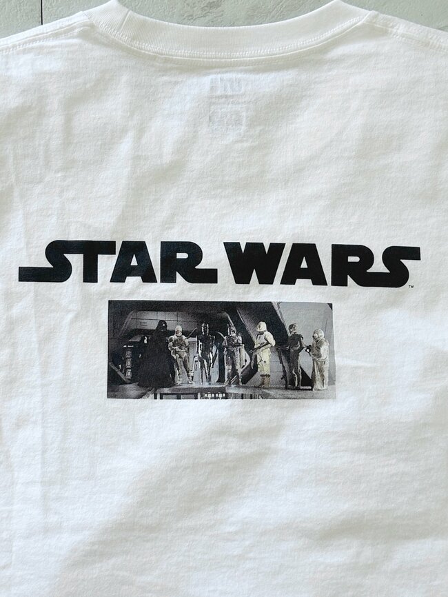 思わず2色買い…！ユニクロ×スター・ウォーズの「コラボTシャツ」かっこよすぎて毎日着たい！《購入レビュー》