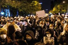 中国デモ拘束者、刑事訴追の恐れ
