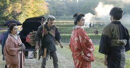 投資で大損→それでも絶望しないワケに納得！『ばけばけ』が描く異色の朝ドラ像〈ばけばけ第103回〉