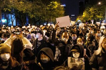 中国デモ拘束者、刑事訴追の恐れ