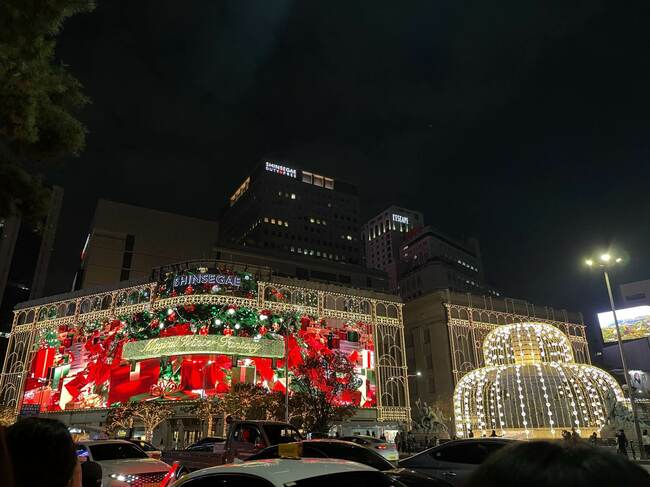 韓国・ソウルの「映える」クリスマス・イルミネーション、今年の様子は？【明洞エリア】