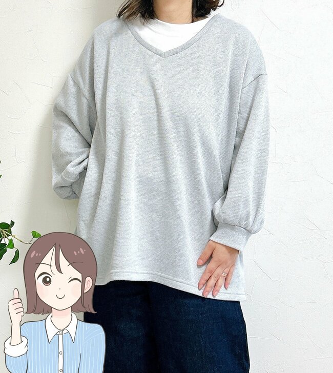 体型カバーの天才すぎる…!ワークマンの「ゆったりトップス」体のラインを拾わないし、すぽんと着るだけでオシャレなの!