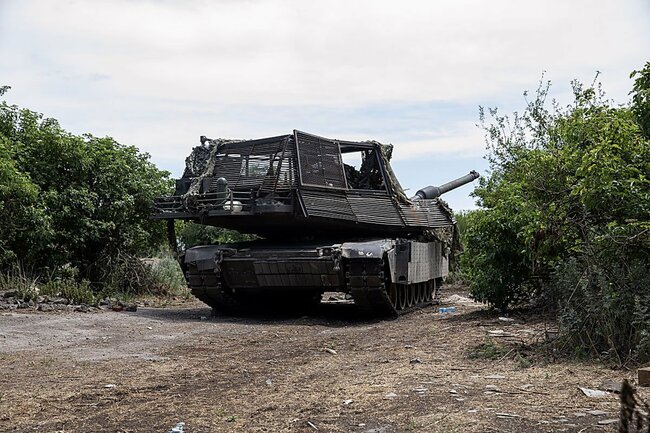 「戦場の王者」戦車、ドローン普及で苦境