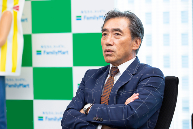 ファミリーマート澤田貴司社長が 自社の店舗に絶対の信頼を置く理由 経営新戦略3 0 ダイヤモンド オンライン