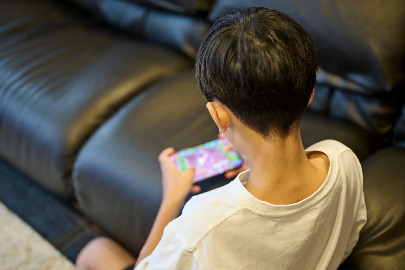 「またYouTube？」と叱る前に、親が見るべき履歴の中身