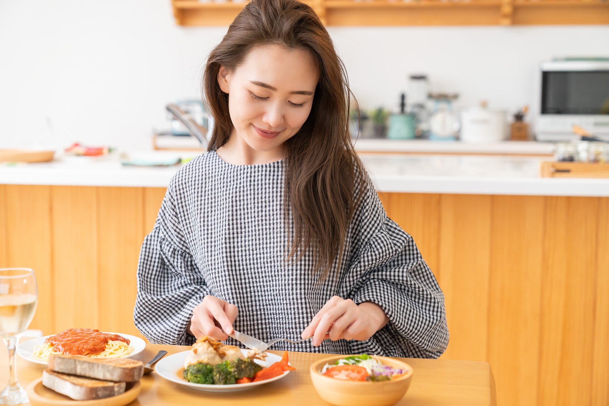 美しい髪にはワカメが効く?管理栄養士が教える「最も取るべき食べ物」とは