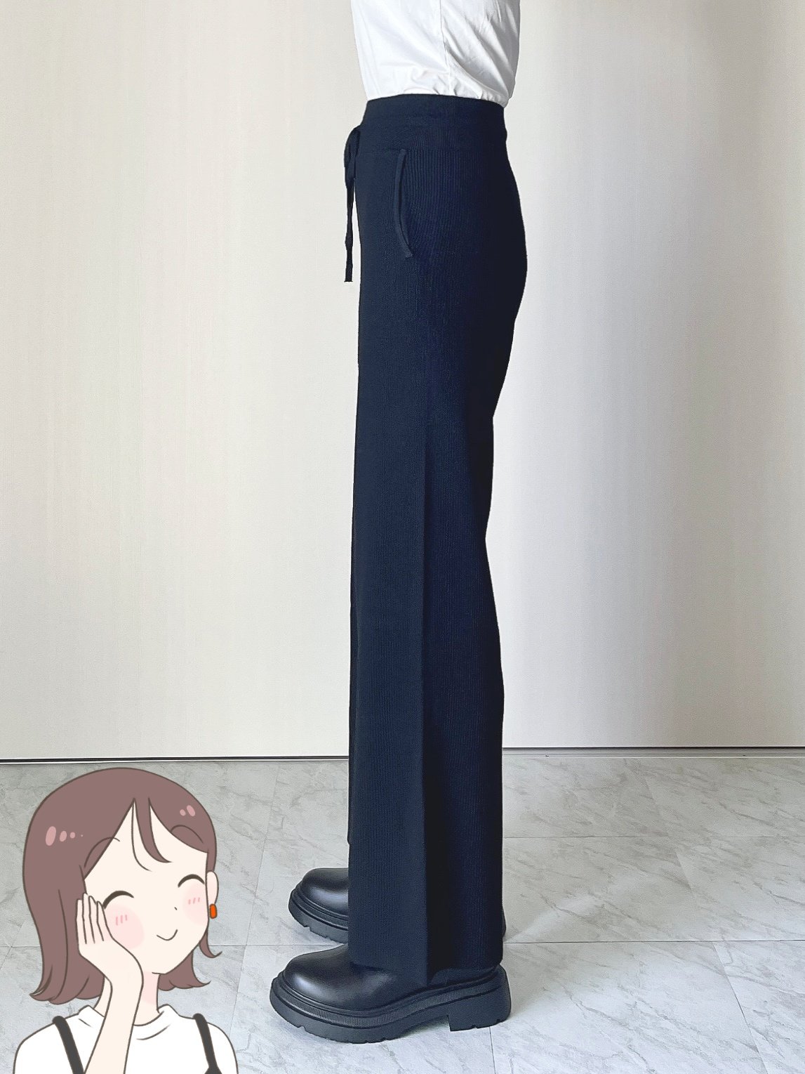 「すごくお腹がラク」ユニクロの“ビヨーンと伸びるパンツ”びっくりするほど着心地がいい!「色違いも買いたい!」「はいてないくらい楽」