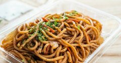【てぃ先生が答える】子どもの食事に市販のお惣菜を出してもいい?