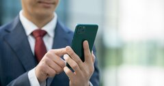メールの末尾に「拝」をつける人が知らない事実