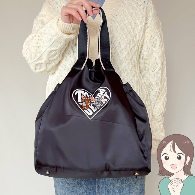 しまむら×トムとジェリーの「ポケットたくさんバッグ」大人かわいいのに収納力スゴすぎるの！