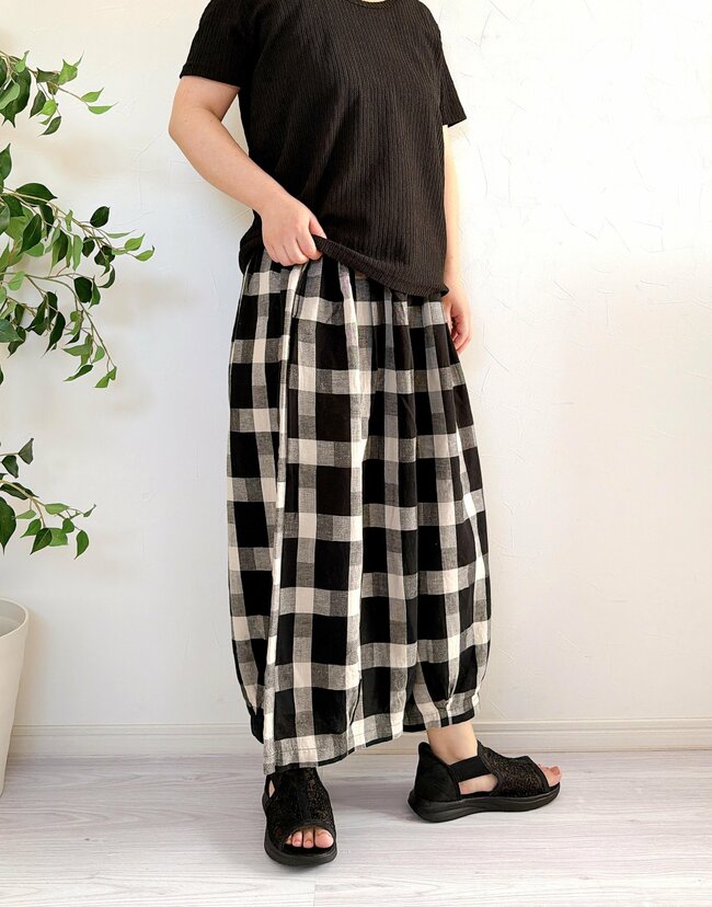 【しまむら】夏パンツの正解じゃん…！サラッと涼しい「ふんわりワイドパンツ」脚の太さが目立ちにくいんです！《購入レビュー》
