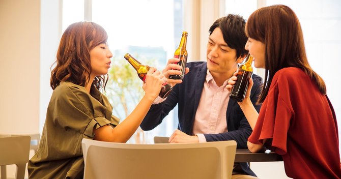 年末年始の帰郷で地元の友人に会う人も多い