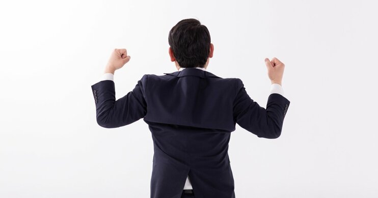 50代から輝く人は何が違う?「会社に囚われない生き方」を目指すには