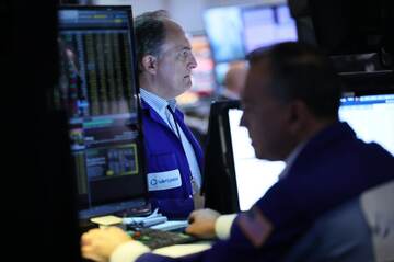 米国株、ドットコムバブル期より割高