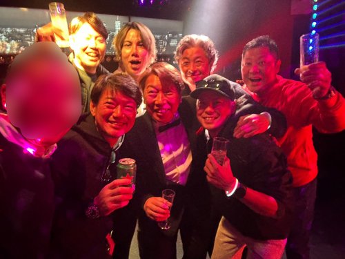 東京はもちろん、沖縄やはるかロサンゼルスからも彼の友人が駆け付けました