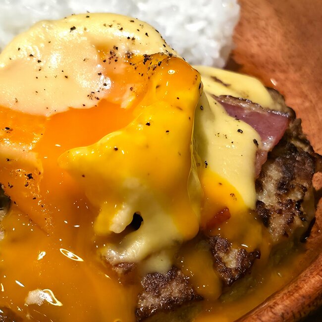 「毎年必ず食べてる」「めちゃくちゃうまい」びっくりドンキーの“やみつき限定メニュー”ご飯がみるみる消えていく！「今年は何回食べに行こうかな」《実食レビュー》