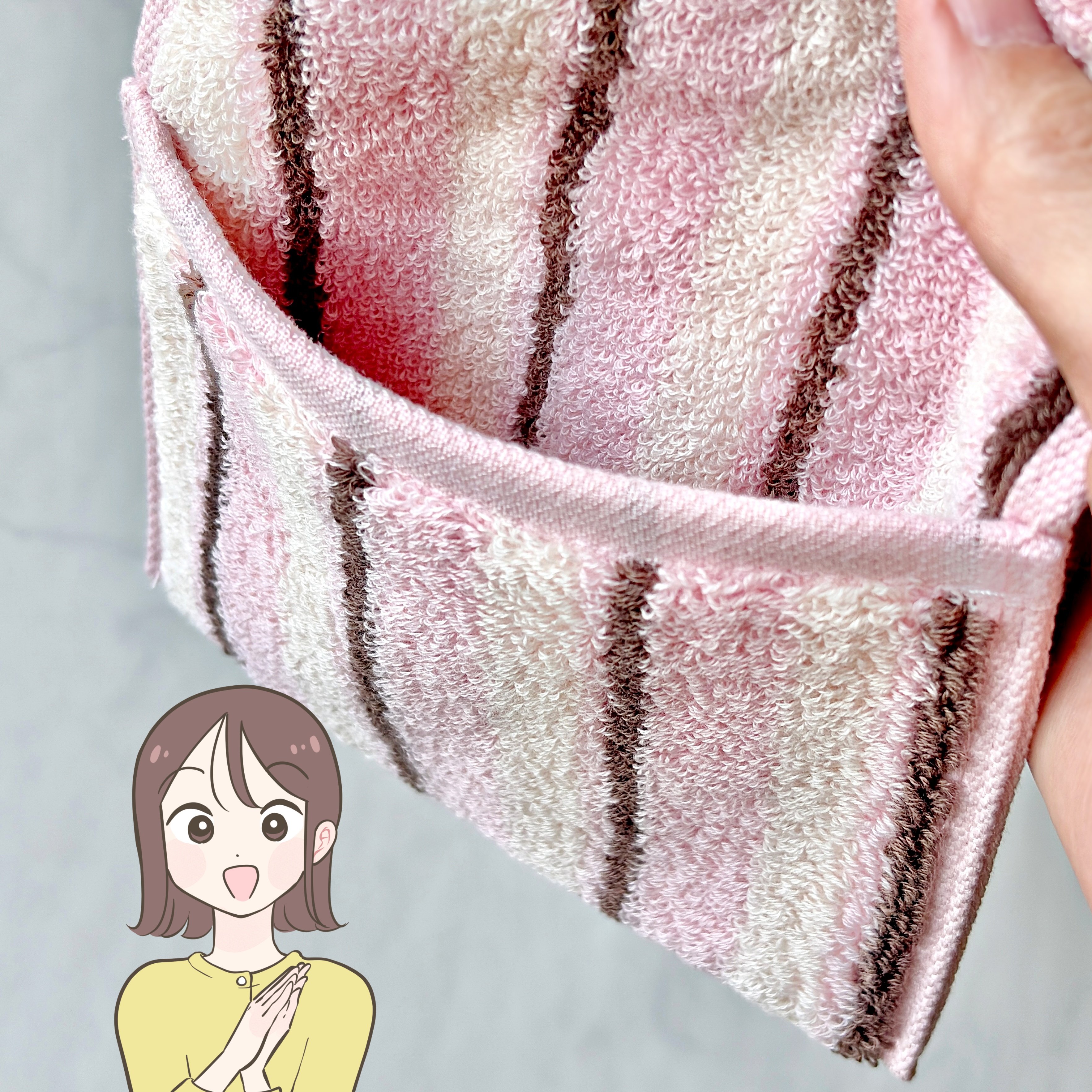 「迷うことなく2色購入」「あっという間に品切れ」3COINSの“ハンカチみたいなポーチ”サニタリーアイテムを目立たずに持ち歩けて大助かり！「もう一つ欲しい」