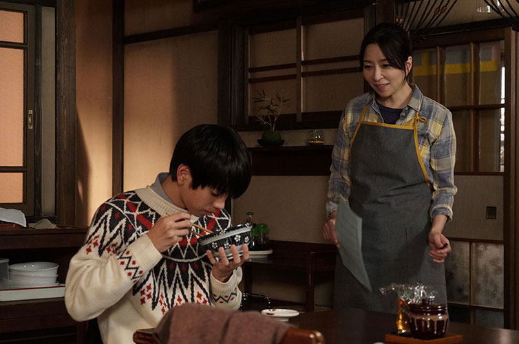 昼ドラが土曜深夜に復活!東海テレビが仕掛ける「夜のドラマ」