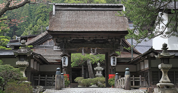 外国人からの人気も高い宿坊
