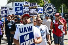 UAW合意が示す労組優位、いつまで？