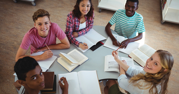 勉強ができる友人と付き合うことになっても自分の子どもの学力は上がらない?