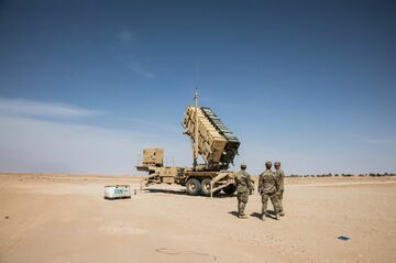 サウジが迎撃ミサイル枯渇の危機、米に供給要請