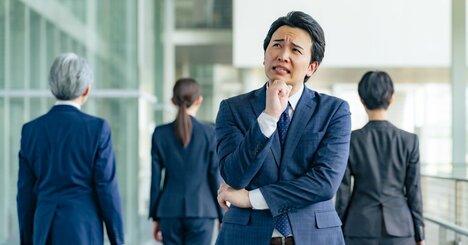 「職場が壊れる…」部下の対立で“信頼”を失う上司の対応・ワースト1