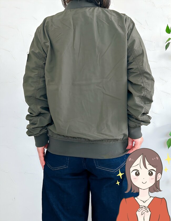 サッと羽織るだけで可愛い！ワークマンの“古着みたいなアウター”ポケットいっぱいでありがたい！「すべてが期待以上」「細身シルエットで素敵です」