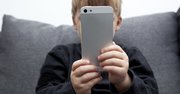 コロナ禍の「スマホ漬け」が子供に危険な“イヤな理由”