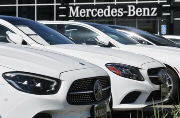 【社説】共和党、全米自動車労組に乗せられる