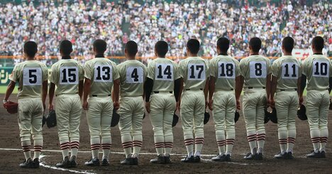 107年ぶりに全国制覇した慶應高校野球部監督が実践した「まかせる」指導法が最強だった