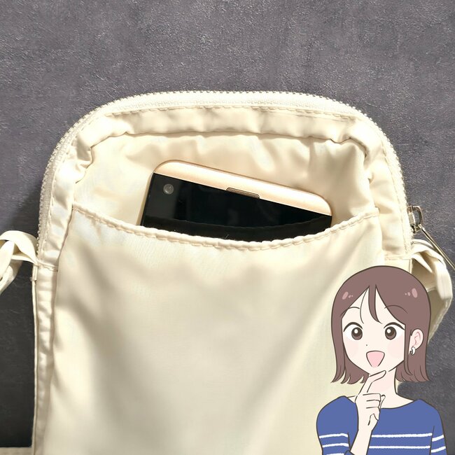 「毎年、購入しています」「めっちゃ使いやすい」3COINSの“ポケットたくさんショルダー”が天才すぎる！「色違いも欲しいくらいお気に入り」【購入レビュー】