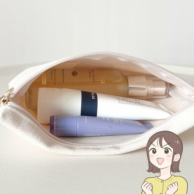 お薬手帳がジャストフィット!アフタヌーンティーの「ぺたんこポーチ」薬が136錠も入るから通院ポーチにもぴったり!《購入レビュー》