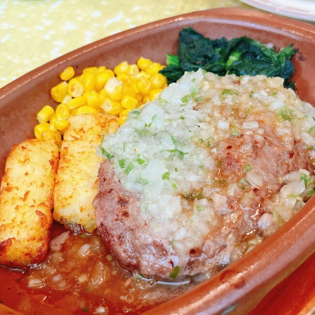 コスパよすぎてビビる…！2025年にサイゼリヤで食べてよかった「やみつきメニュー」17選